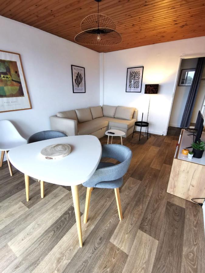 Ensoleille A Saint-maur - Proche Paris Apartment *