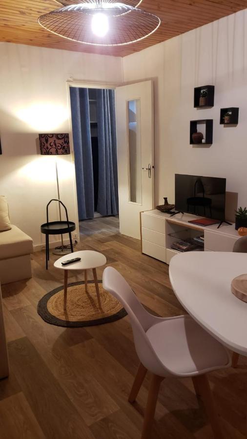 Ensoleille A Saint-maur - Proche Paris Apartment *